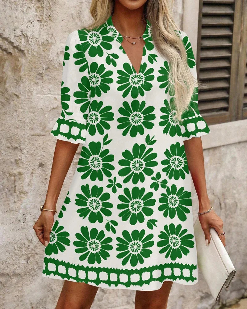 Aini™ - Elegantti V-pääntie Mekko
