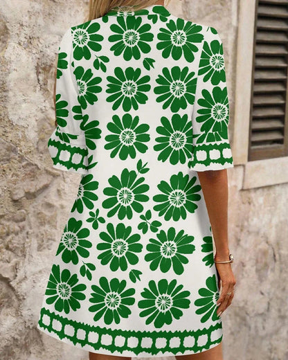 Aini™ - Elegantti V-pääntie Mekko